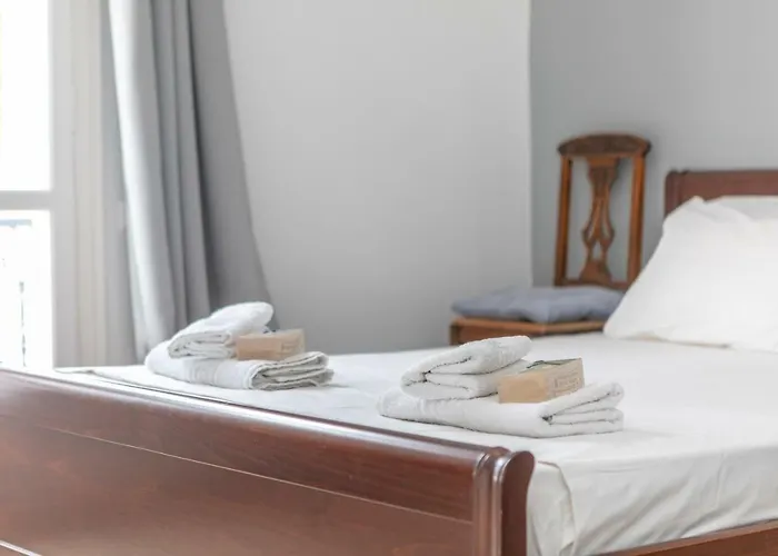 Gatis House * Naxos City